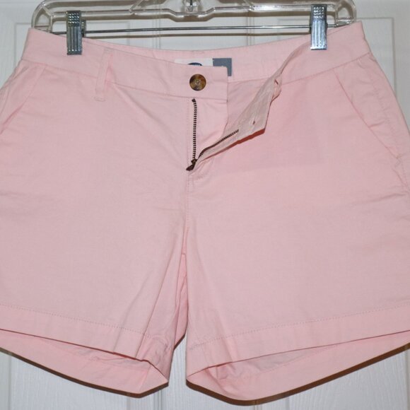 Old Navy | Pink Chino Shorts, Size 2 - Picture 3 of 6